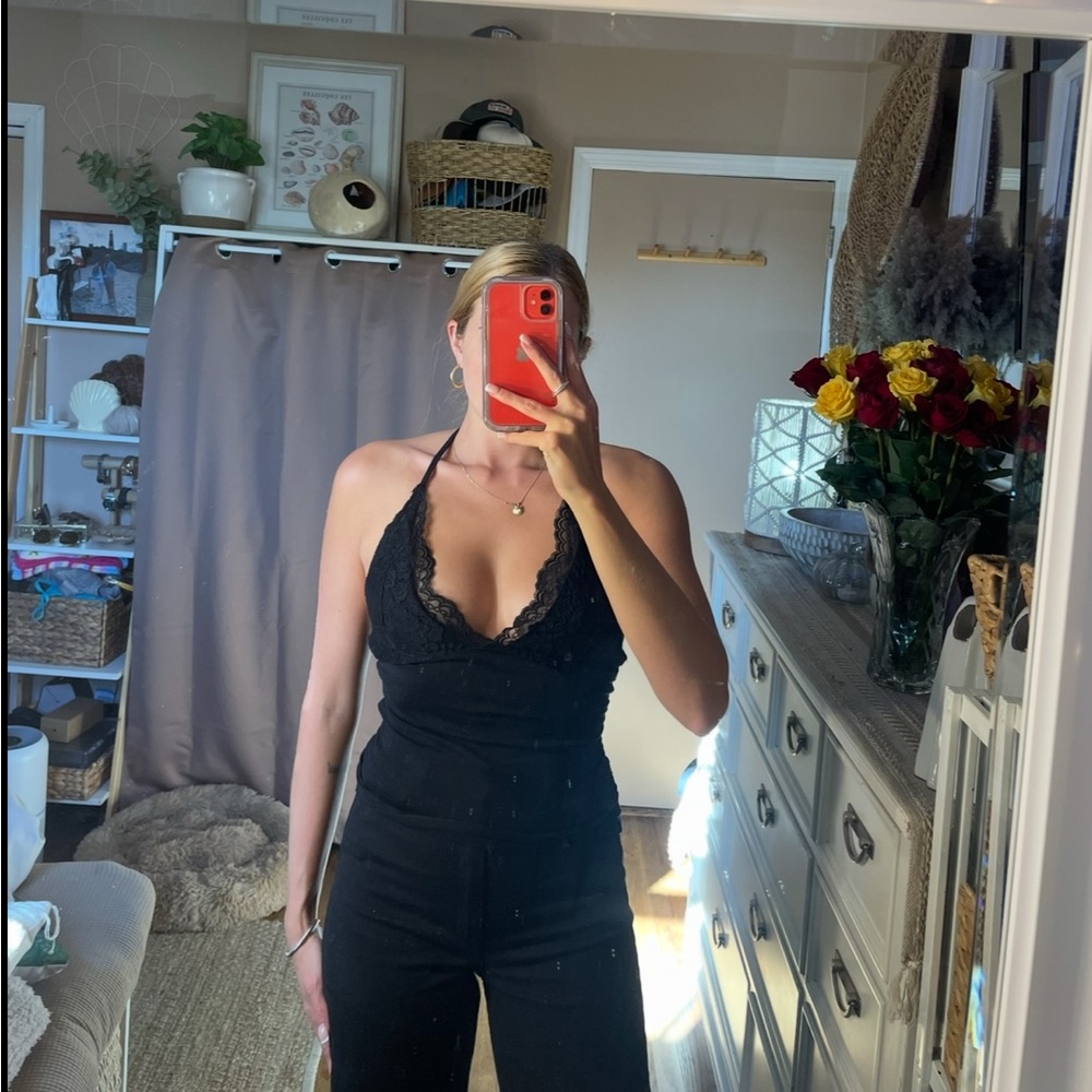 SHEIN black lace trimmed tank top - Picture 7 of 13